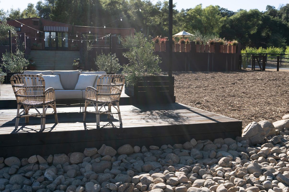 Backyard, Exterior