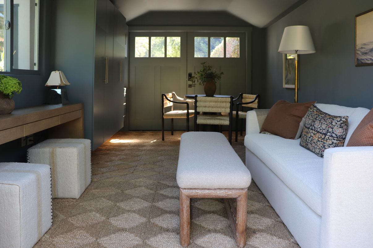 Dining room, Interior