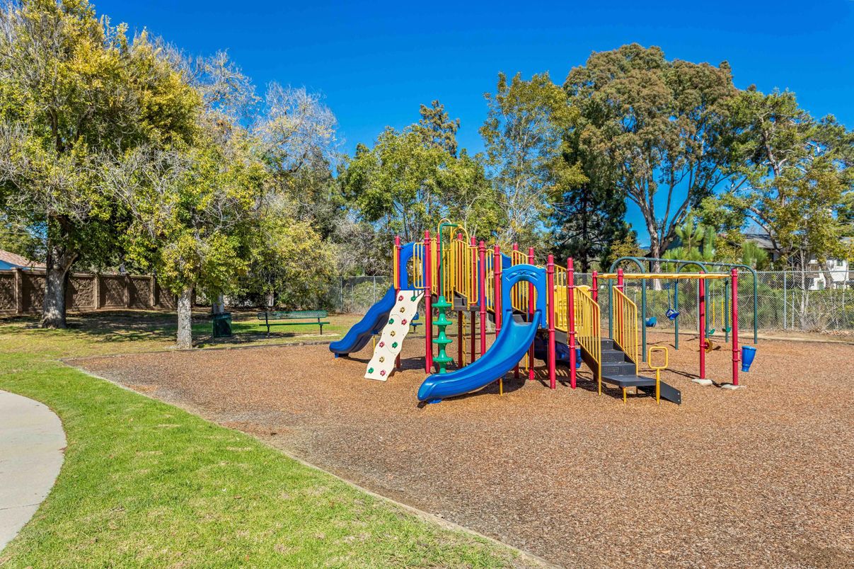Backyard, Exterior, Playground