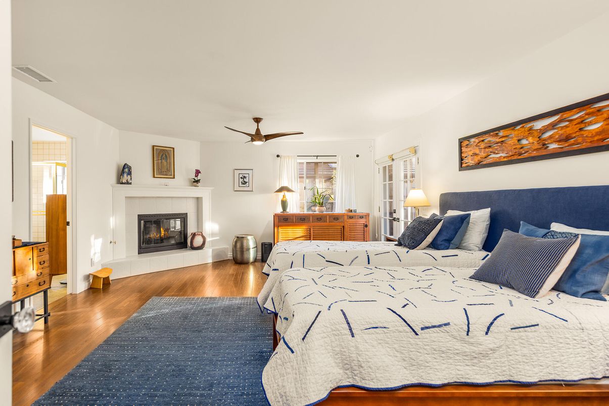 Bedroom, Fireplace, Interior, Wood Texture Flooring