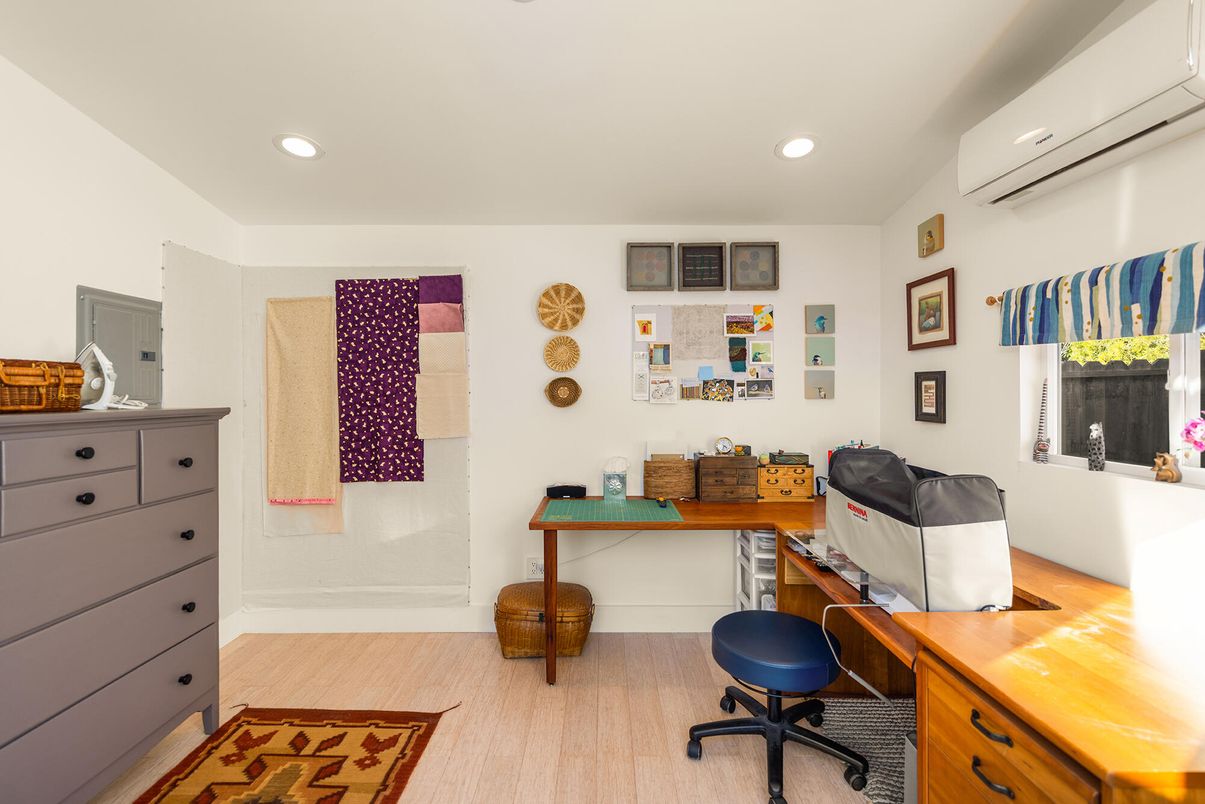 Home Office, Interior, Recessed Lighting, Wood Texture Flooring