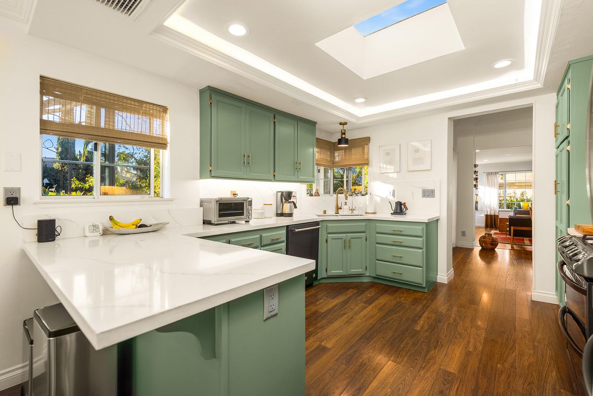 Interior, Kitchen, Recessed Lighting, Wood Texture Flooring