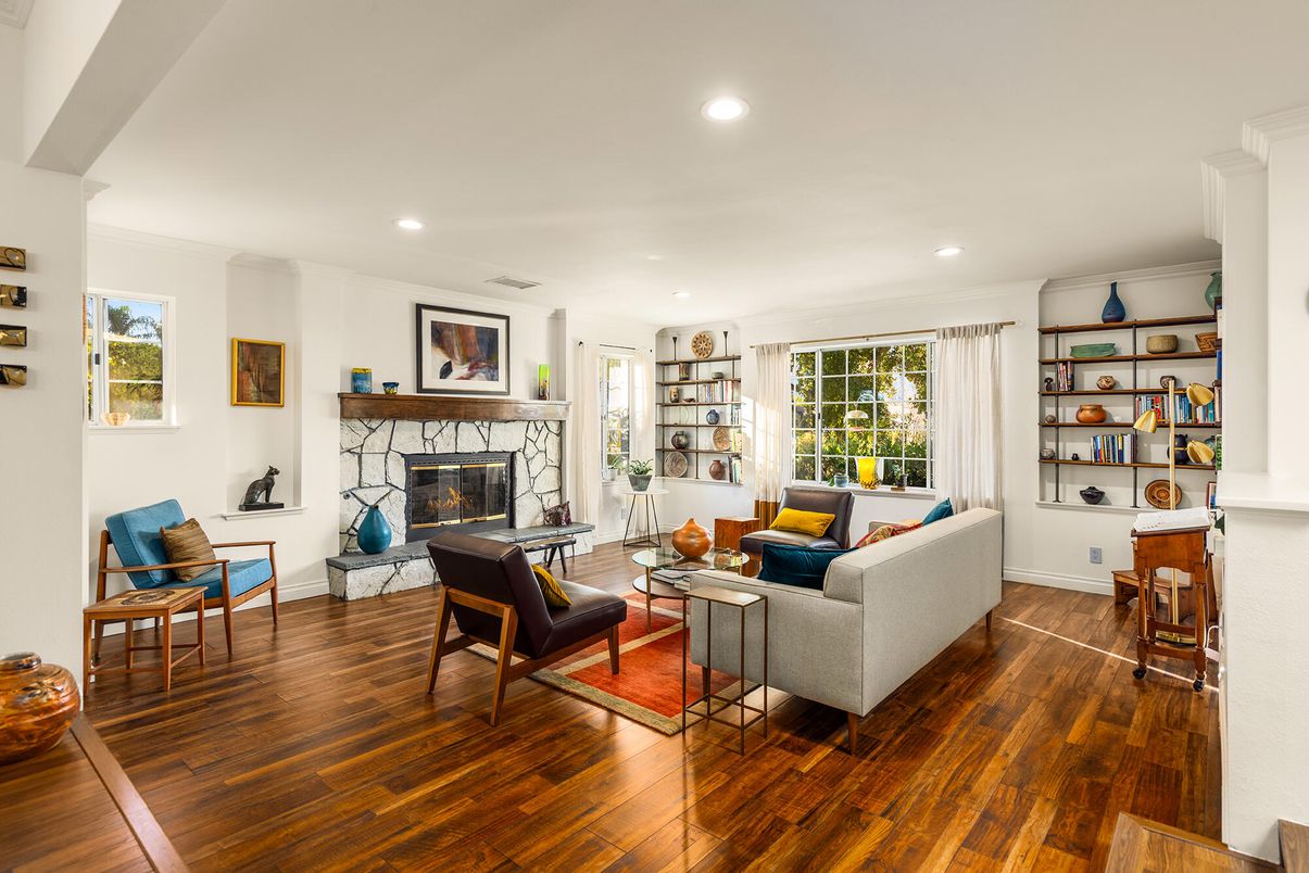 Fireplace, Interior, Living room, Recessed Lighting, Wood Texture Flooring