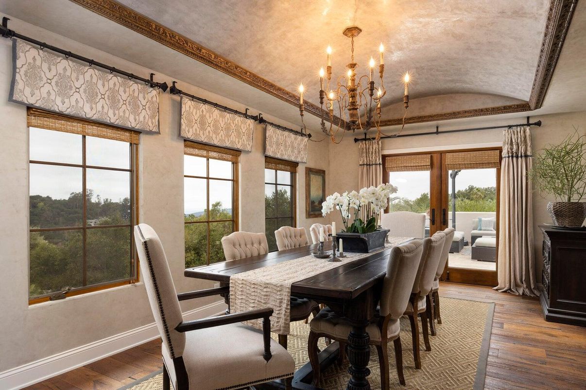 Chandelier, Dining room, Interior, Wood Texture Flooring