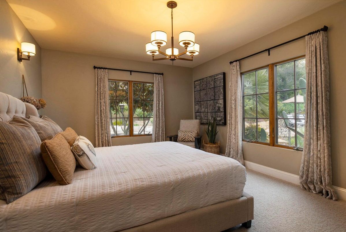 Bedroom, Chandelier, Interior