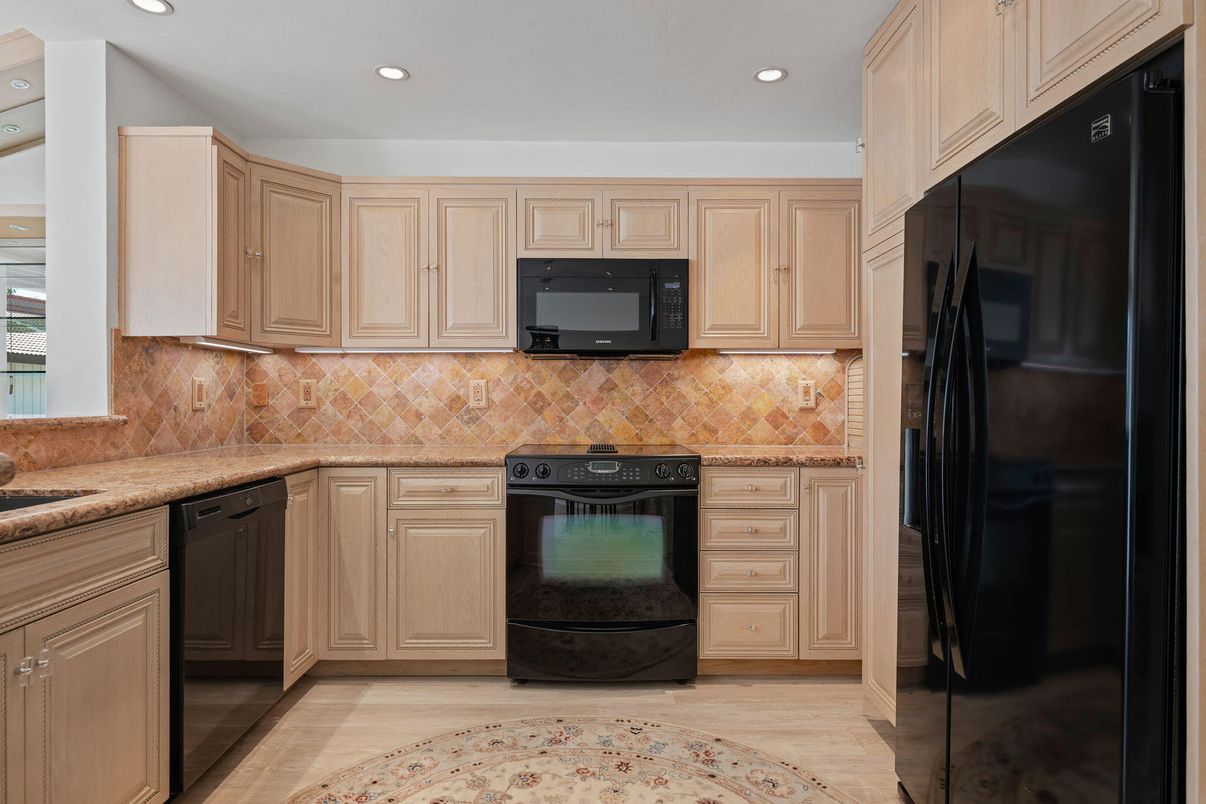 Interior, Kitchen, Recessed Lighting, Wood Texture Flooring