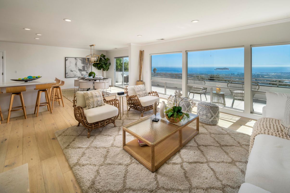 Dining room, Interior, Living room, Recessed Lighting, Water, Wood Texture Flooring