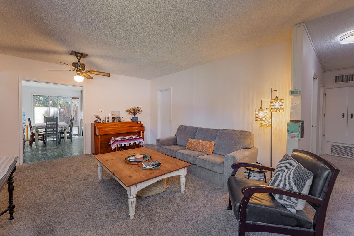 Dining room, Interior, Living room, Piano
