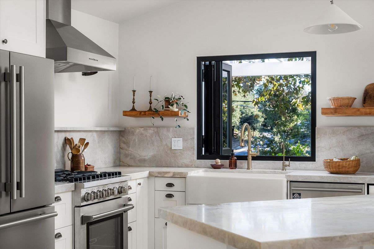 Interior, Kitchen, Stainless Steel Appliances