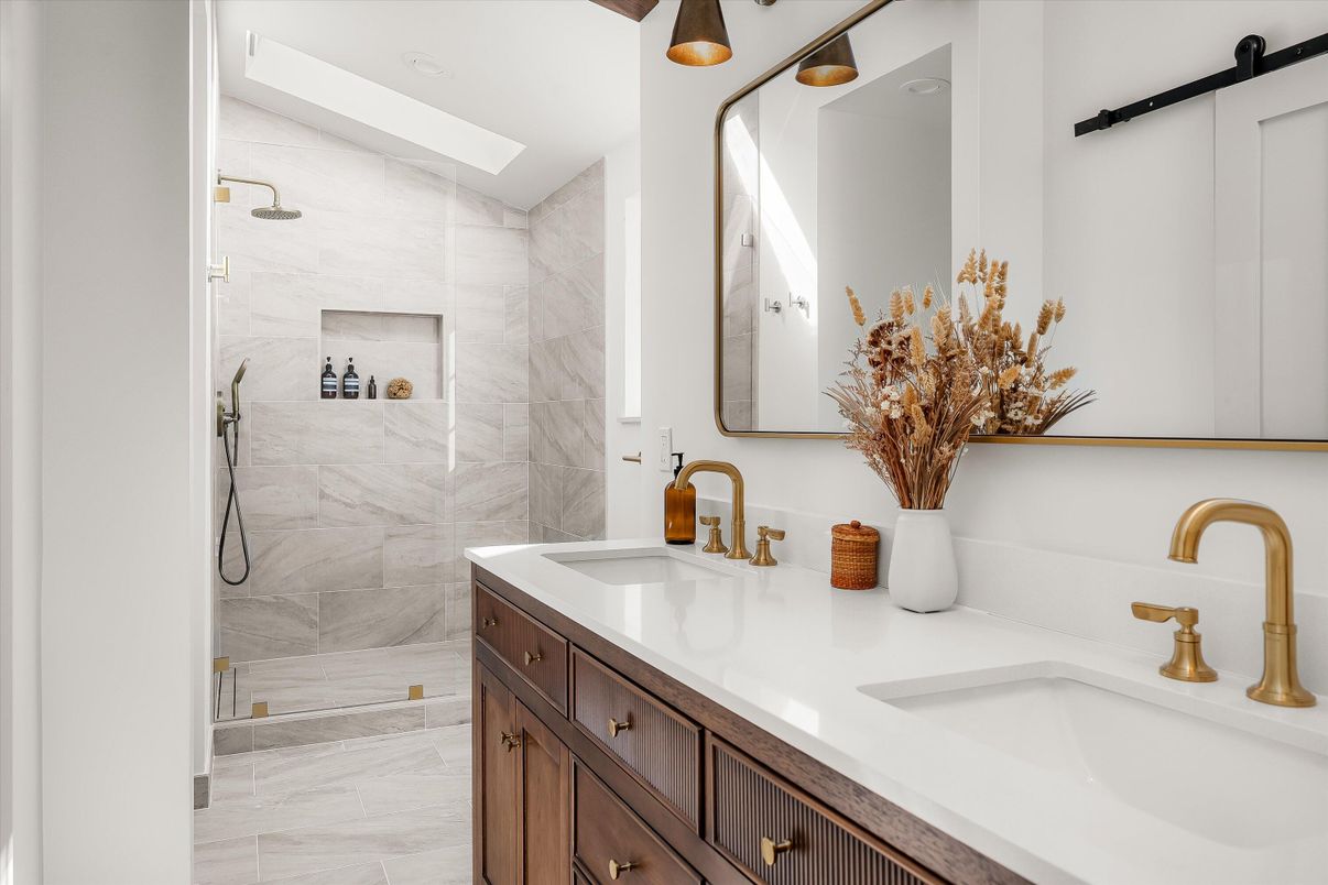 Bathroom, Dual Sink Vanities, Interior, Marble Walls