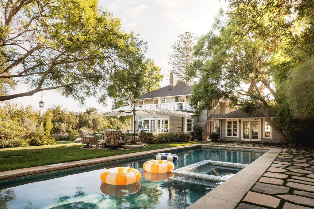 Backyard, Exterior, Pool