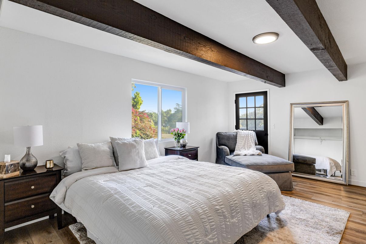 Bedroom, Interior, Wooden Beams, Wood Texture Flooring