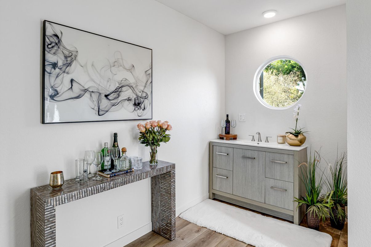 Interior, Recessed Lighting, Wood Texture Flooring