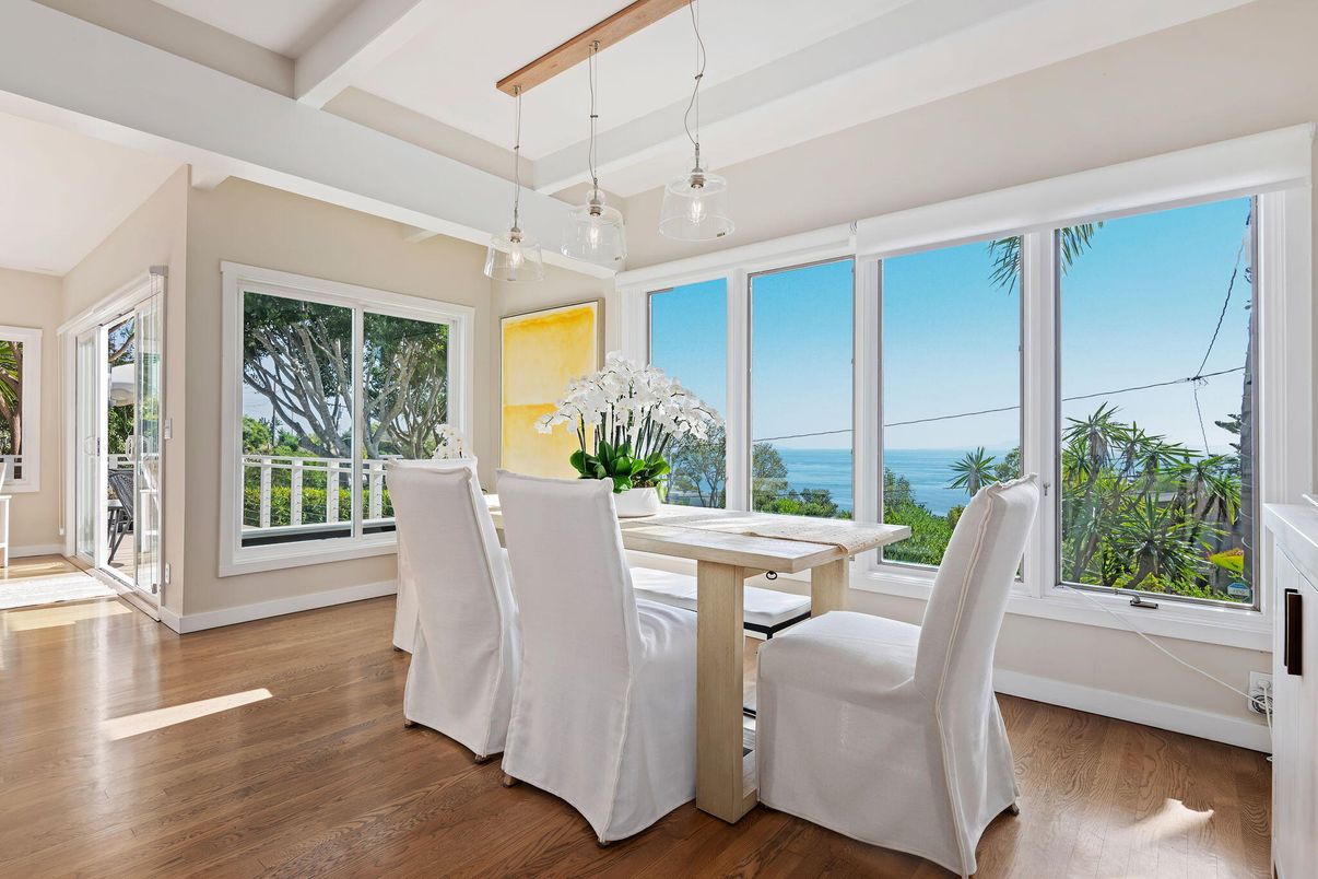Dining room, Interior, Pendant Lights, Water, Wood Texture Flooring
