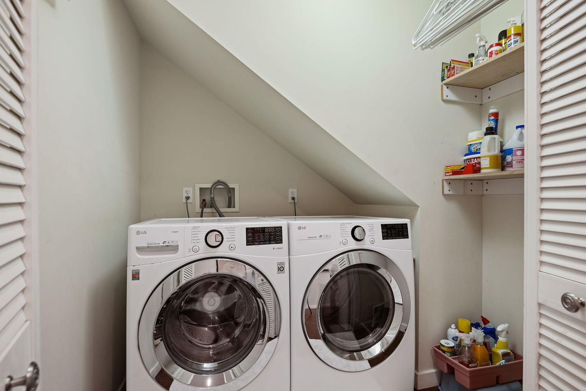 Interior, Utility Closets, Washer