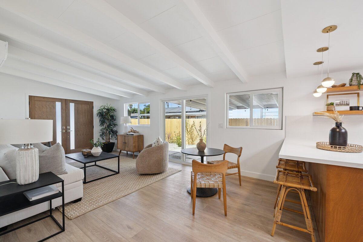 Dining room, Interior, Living room, Pendant Lights, Wood Texture Flooring