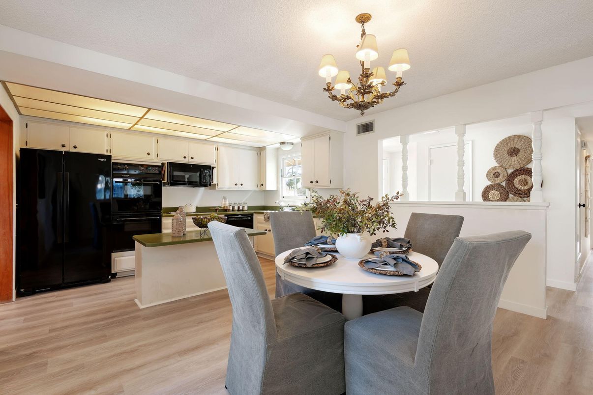 Chandelier, Dining room, Interior, Kitchen, Wood Texture Flooring