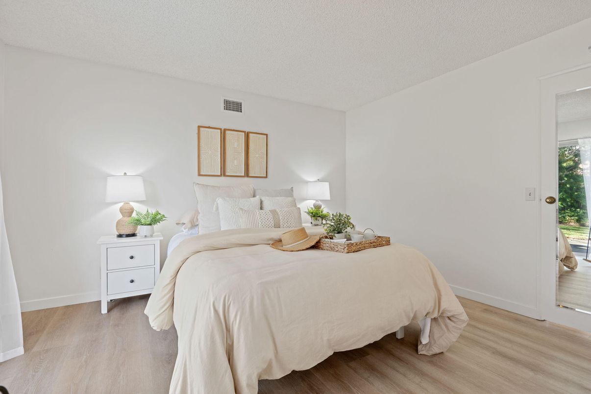 Bedroom, Interior, Wood Texture Flooring