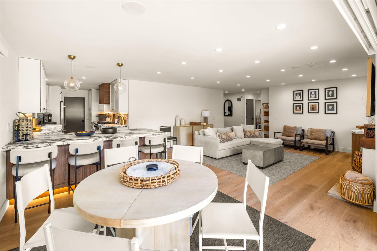 Dining room, Interior, Kitchen, Living room, Pendant Lights, Recessed Lighting, Wood Texture Flooring