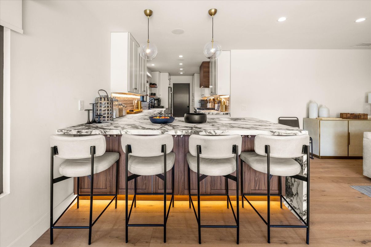 Interior, Kitchen, Pendant Lights, Recessed Lighting, Wood Texture Flooring