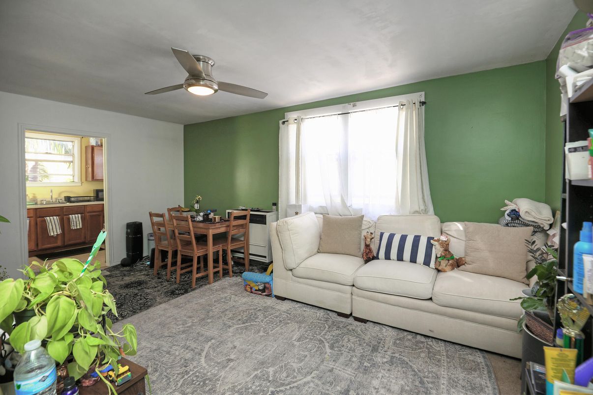Dining room, Interior