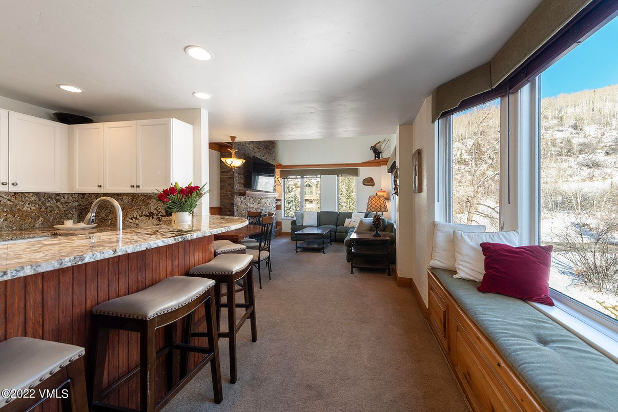 Interior, Kitchen, Living room, Pendant Lights, Recessed Lighting