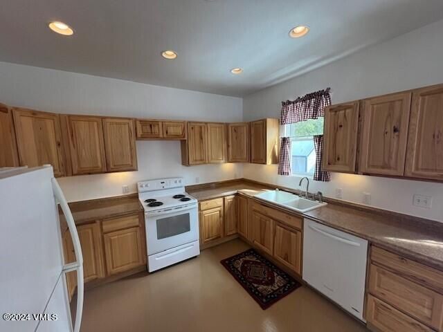 Interior, Kitchen, Recessed Lighting