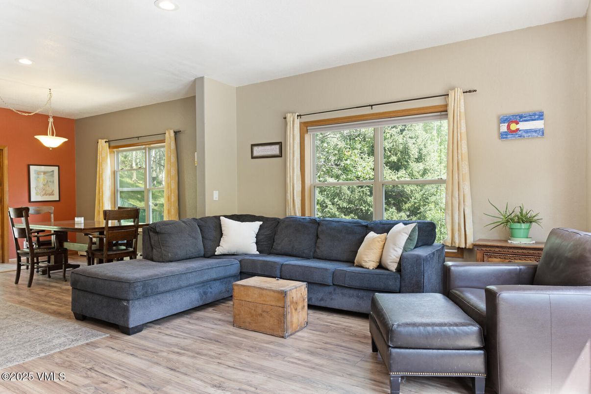 Dining room, Interior, Living room, Pendant Lights, Recessed Lighting, Wood Texture Flooring