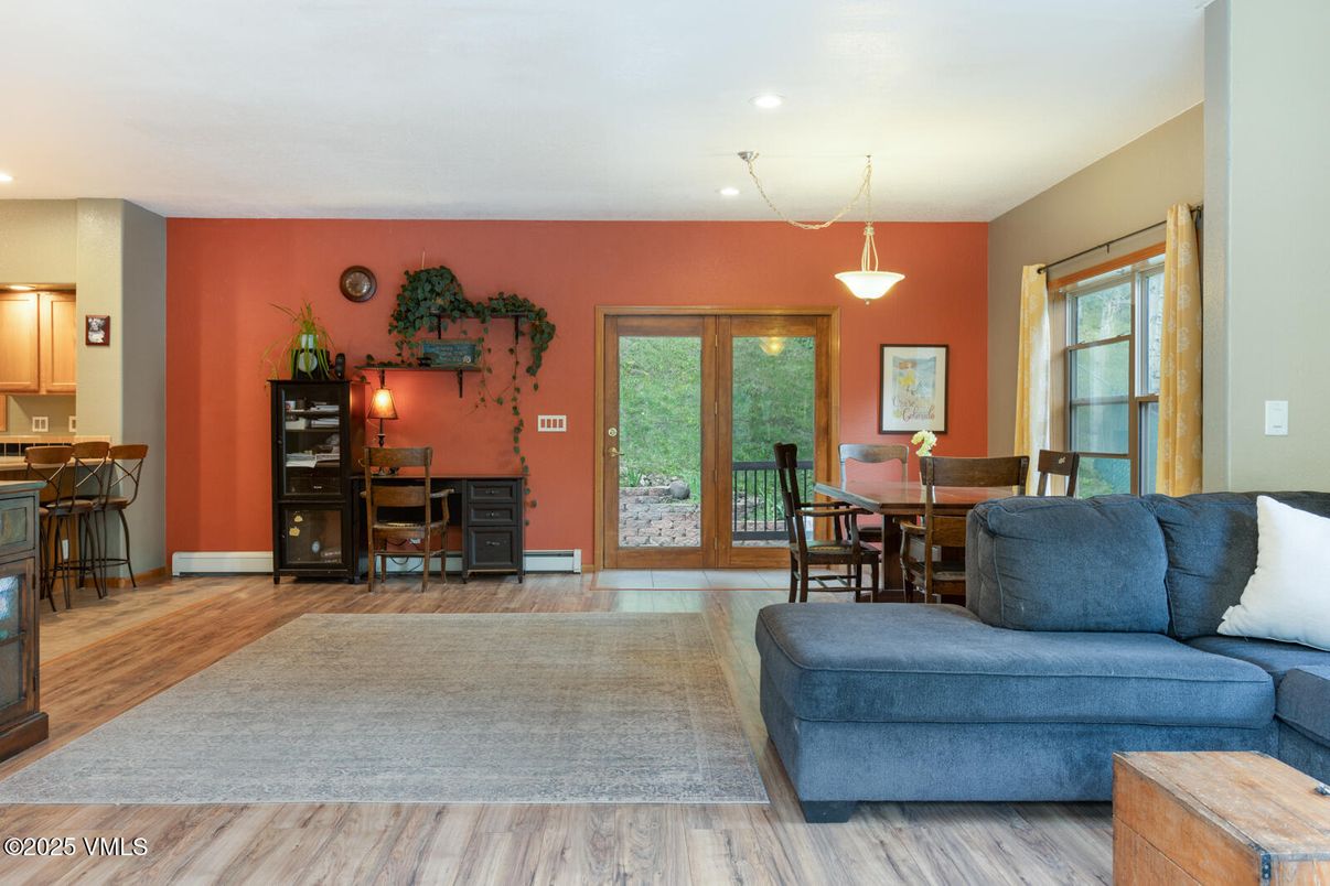 Dining room, Interior, Living room, Pendant Lights, Recessed Lighting, Wood Texture Flooring