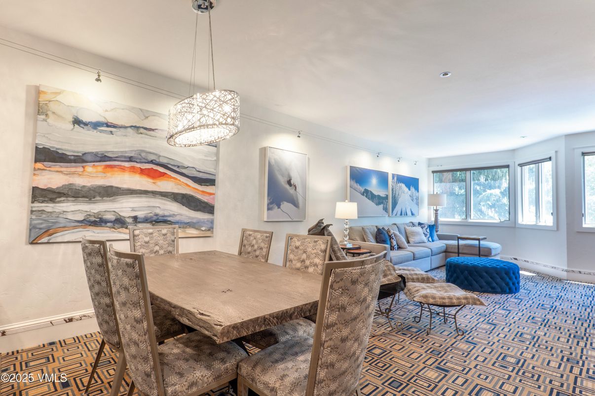 Dining room, Interior, Living room, Pendant Lights, Recessed Lighting