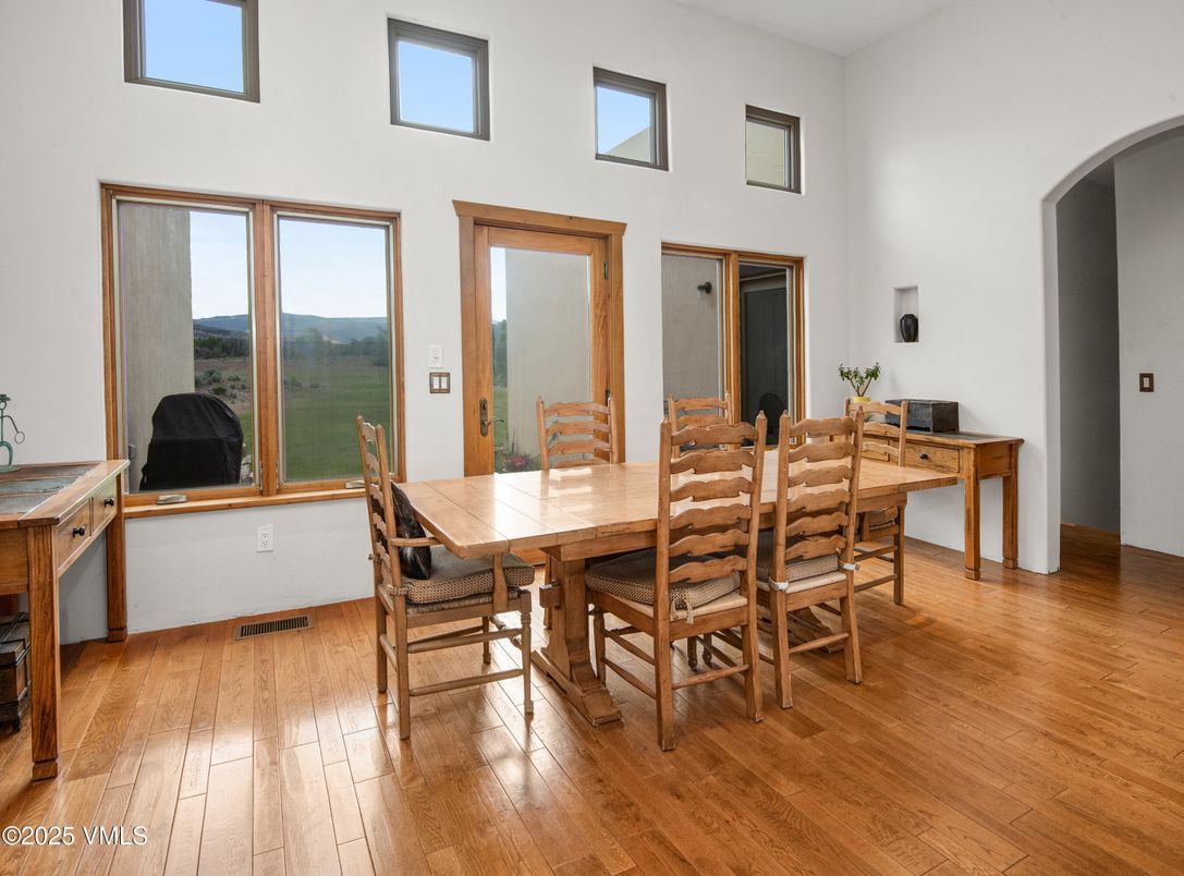 Dining room, Interior, Wood Texture Flooring