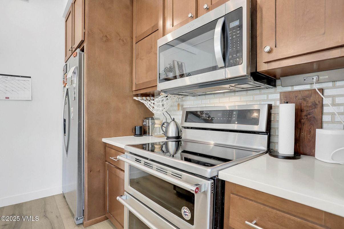 Interior, Kitchen, Stainless Steel Appliances, Wood Texture Flooring