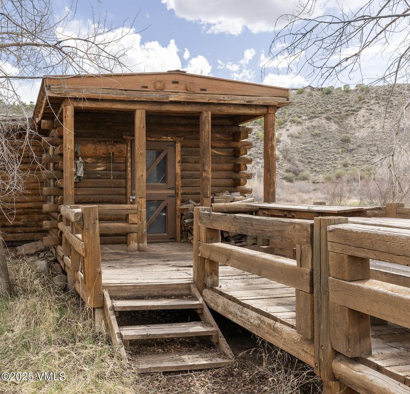 Exterior, Sauna Room