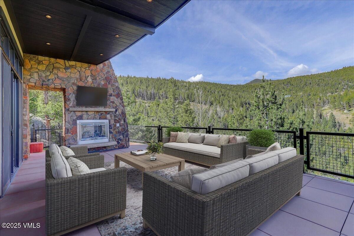 Exterior, Fireplace