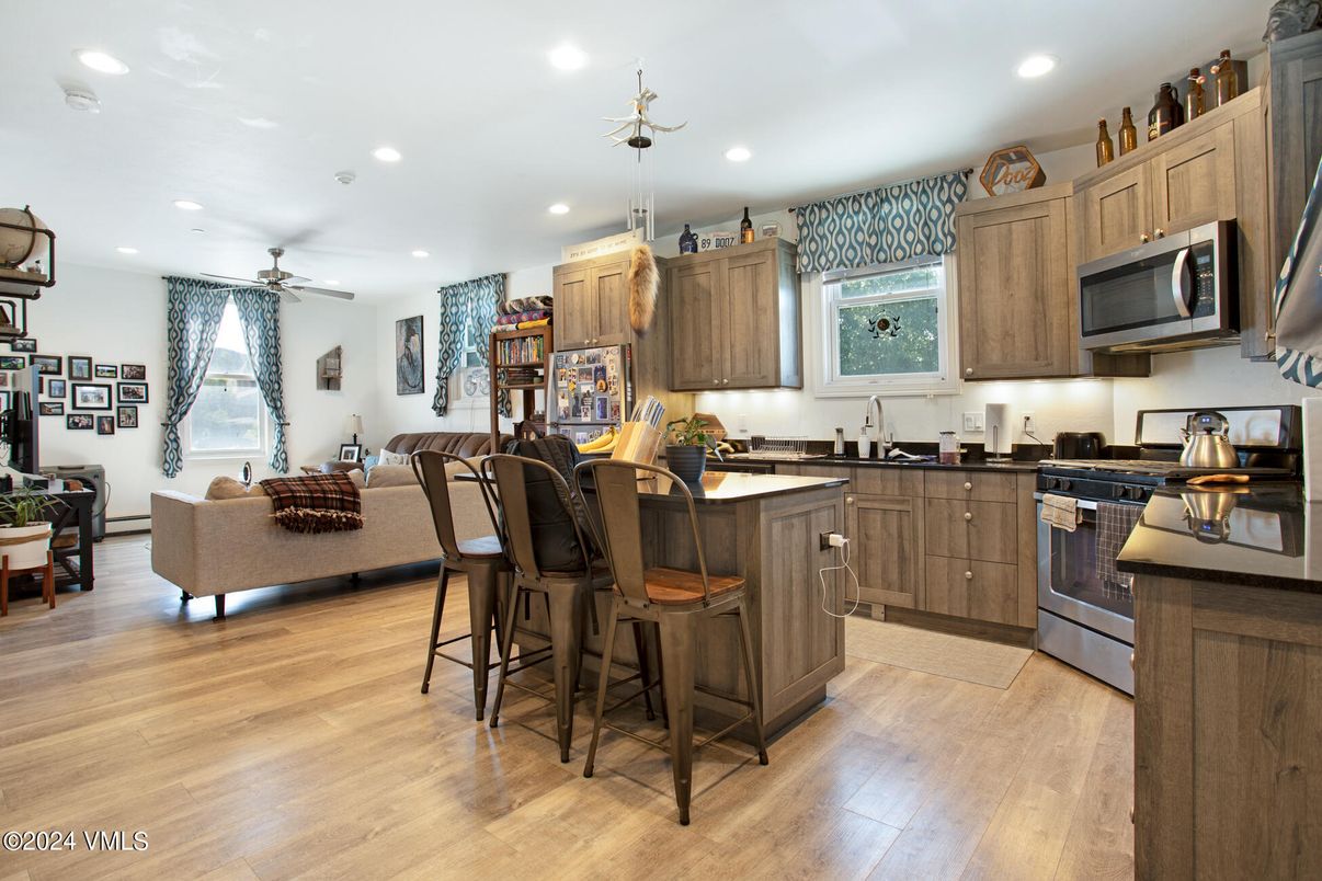 Interior, Kitchen, Living room, Pendant Lights, Recessed Lighting, Wood Texture Flooring