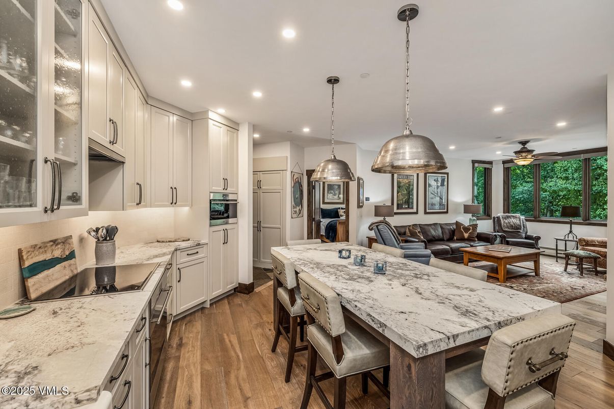 Interior, Kitchen, Living room, Pendant Lights, Recessed Lighting, Stainless Steel Appliances, Wood Texture Flooring