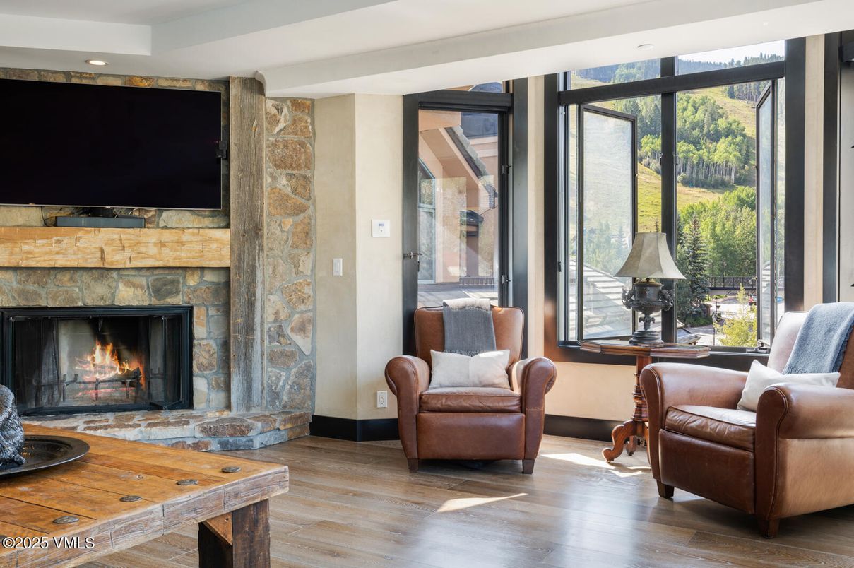 Fireplace, Interior, Recessed Lighting, Wood Texture Flooring