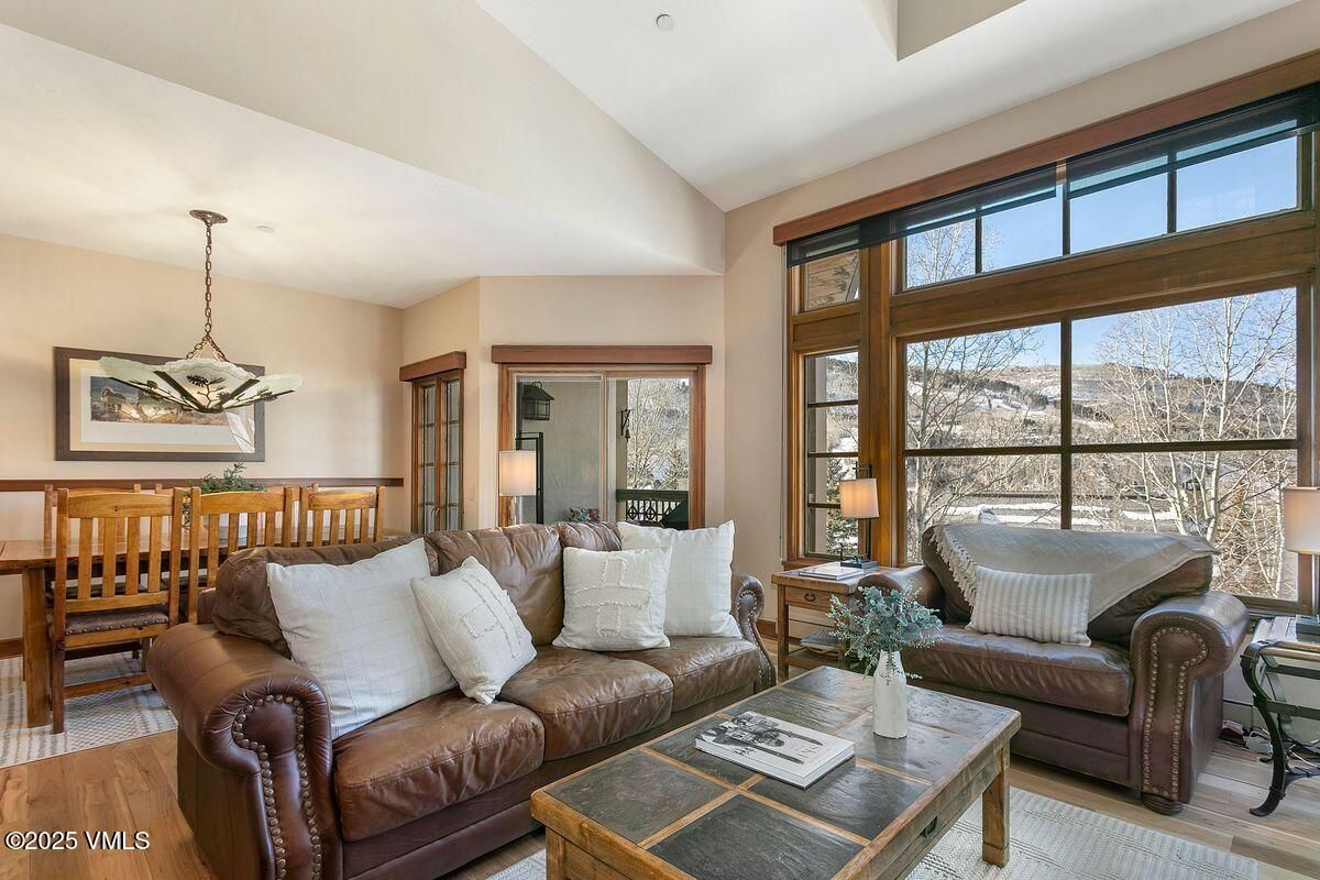 Dining room, Interior, Living room, Pendant Lights, Wood Texture Flooring