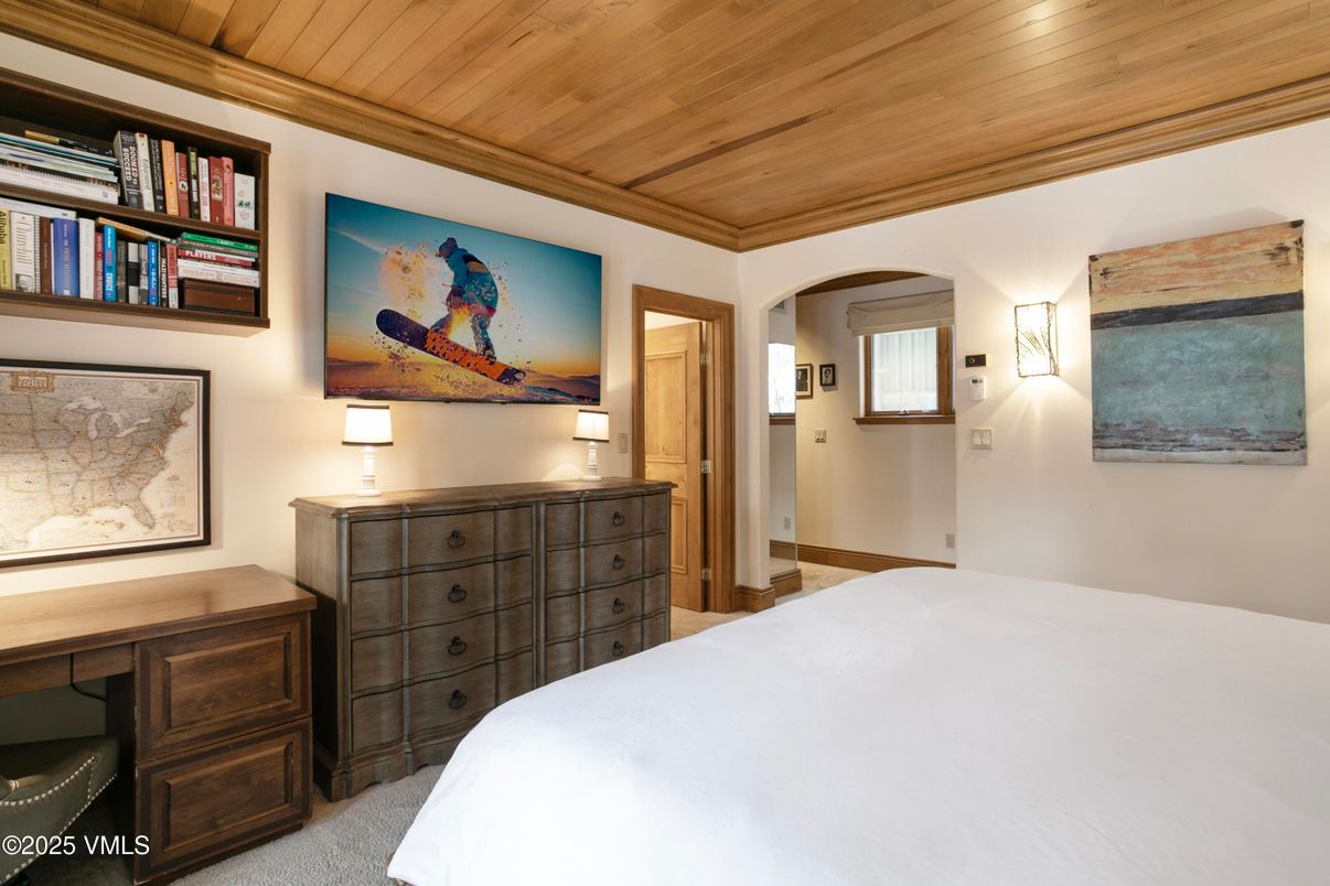Bedroom, Interior, Wooden Ceilings