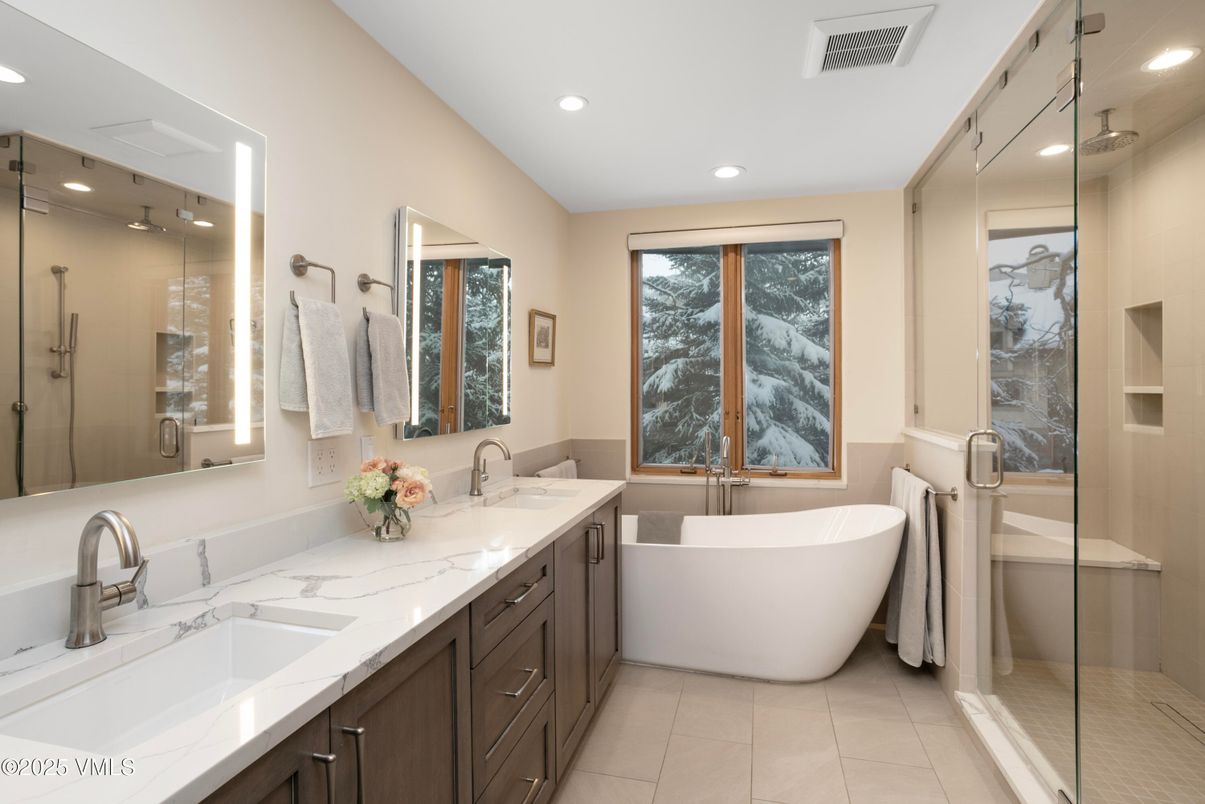 Bathroom, Dual Sink Vanities, Free Standing Baths, Glass Shower, Interior, Recessed Lighting
