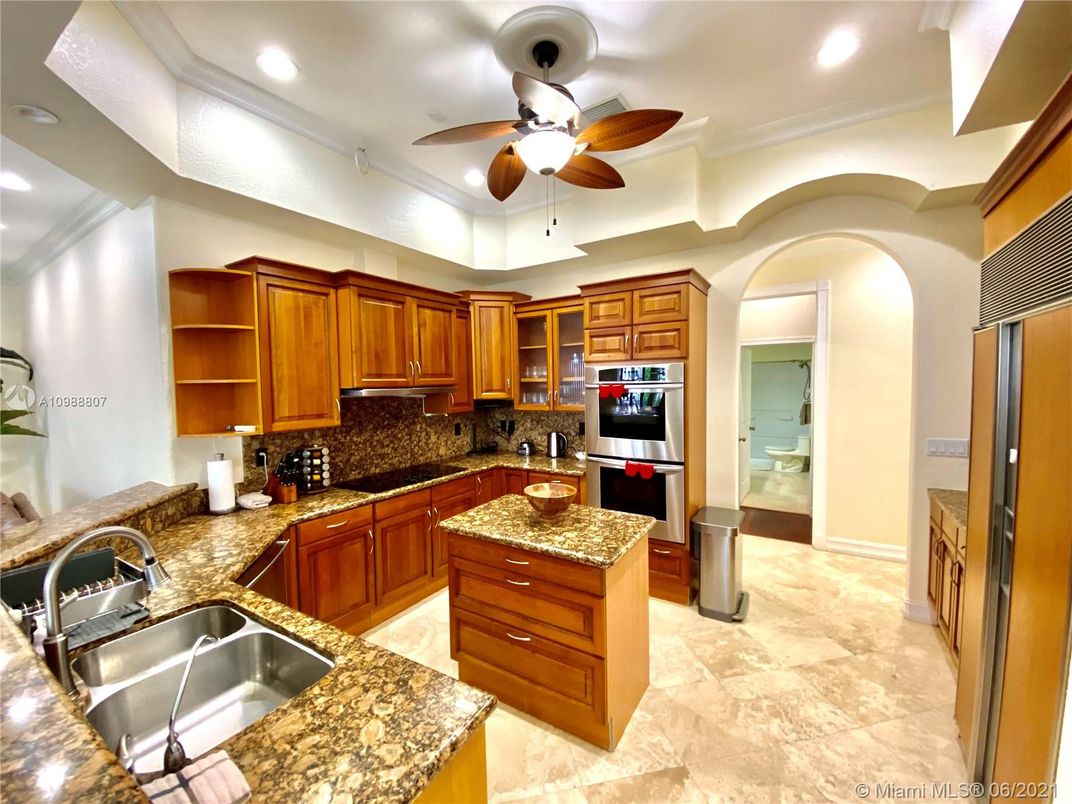 Interior, Kitchen, Recessed Lighting
