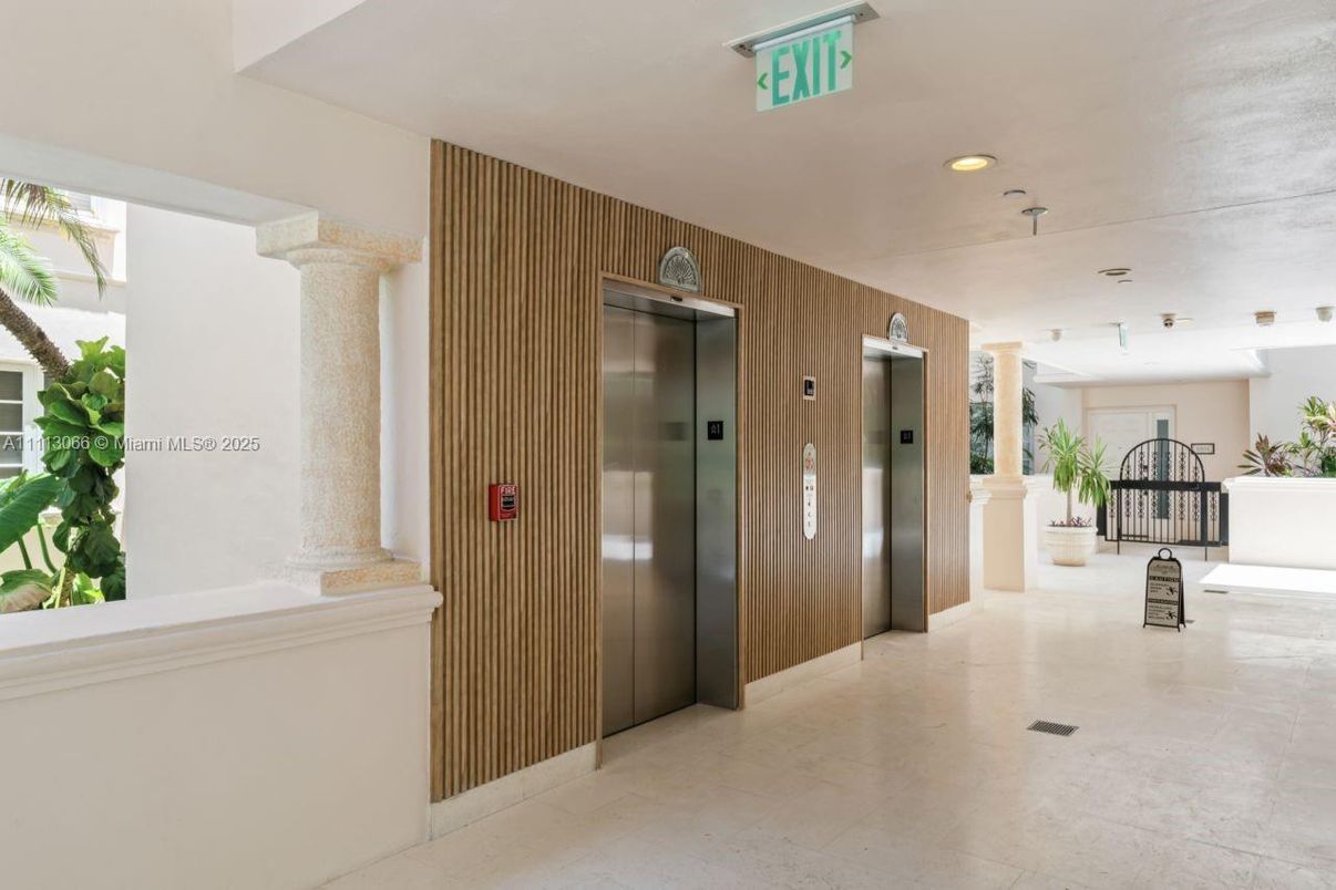 Elevator, Interior, Recessed Lighting
