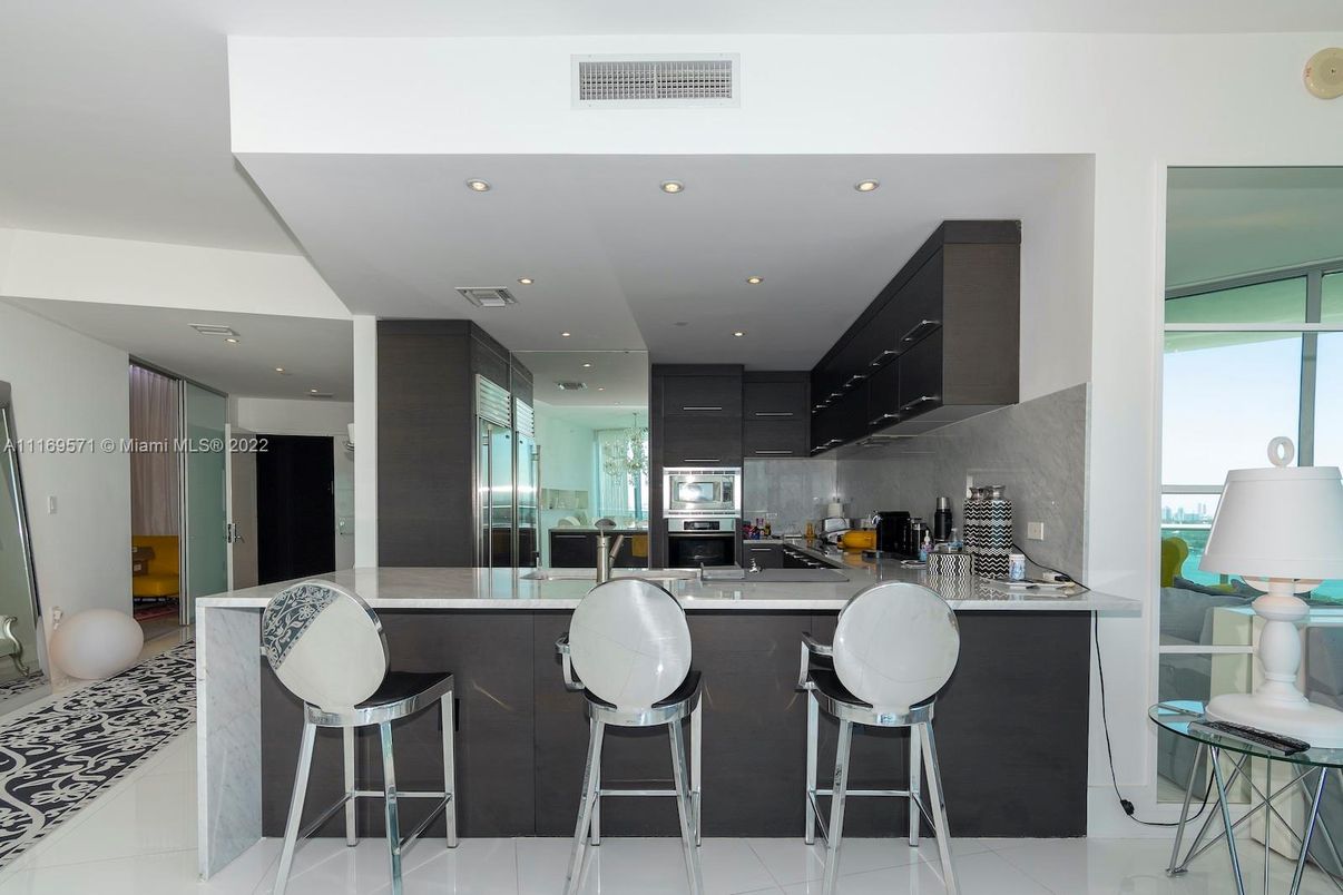 Interior, Kitchen, Recessed Lighting