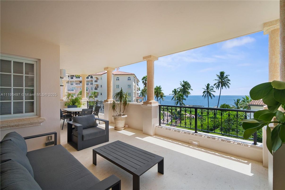 Water, Exterior, Interior, Living room, Other