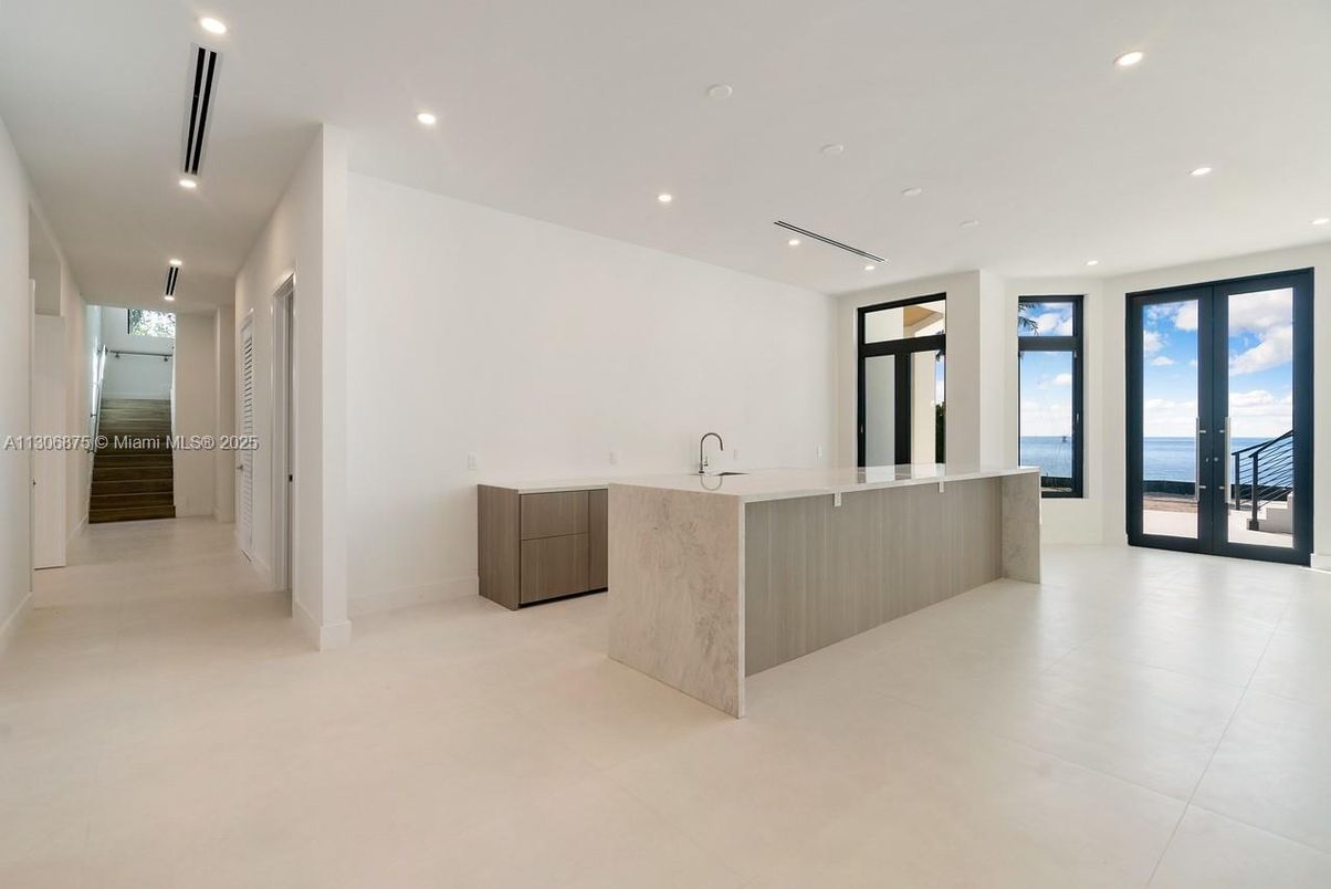 Interior, Recessed Lighting, Water