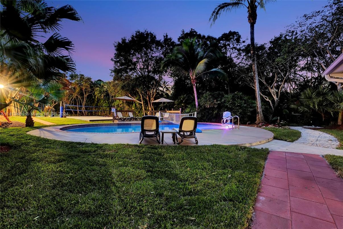 Backyard, Exterior, Pool