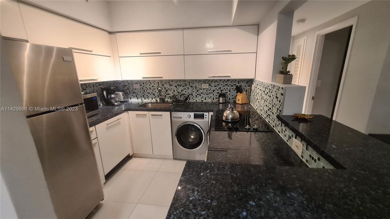 Interior, Kitchen, Washer