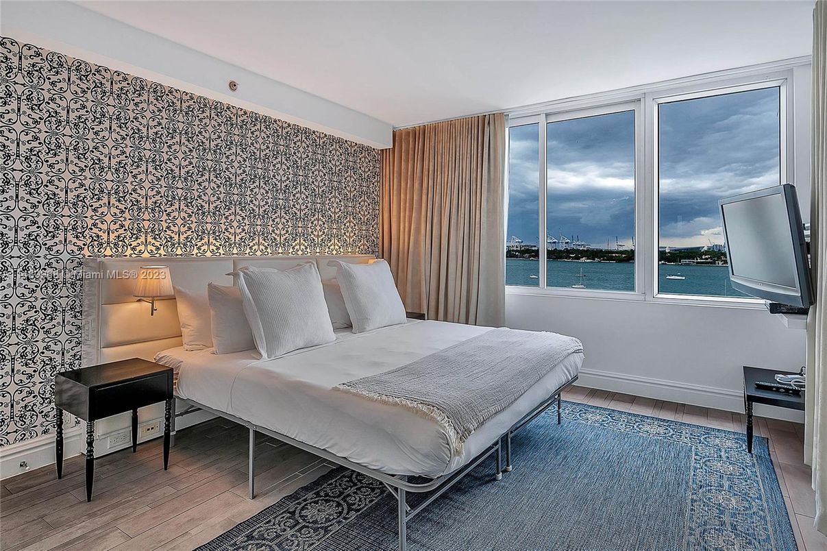 Bedroom, Interior, Water, Wood Texture Flooring