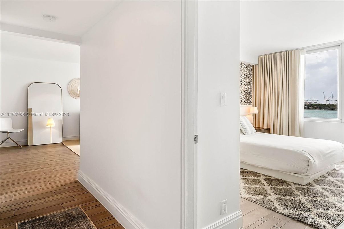 Bedroom, Interior, Water, Wood Texture Flooring