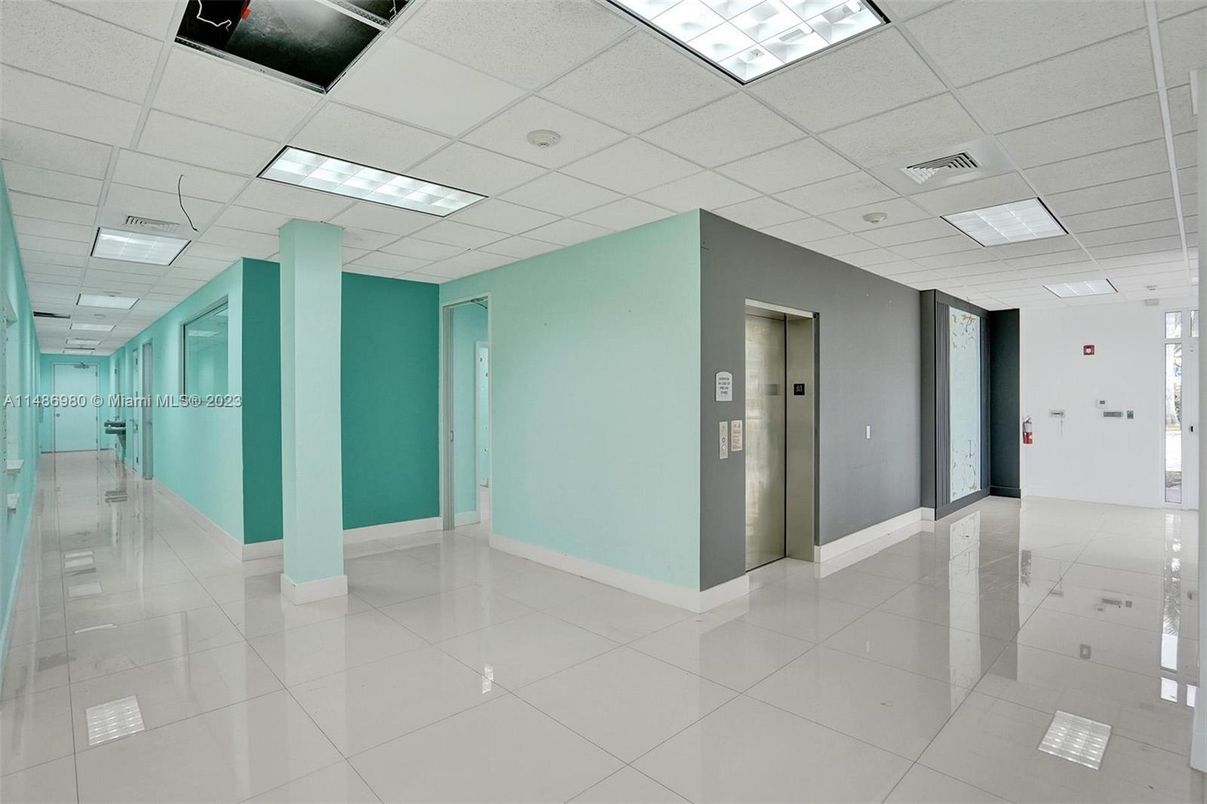 Elevator, Interior, Recessed Lighting